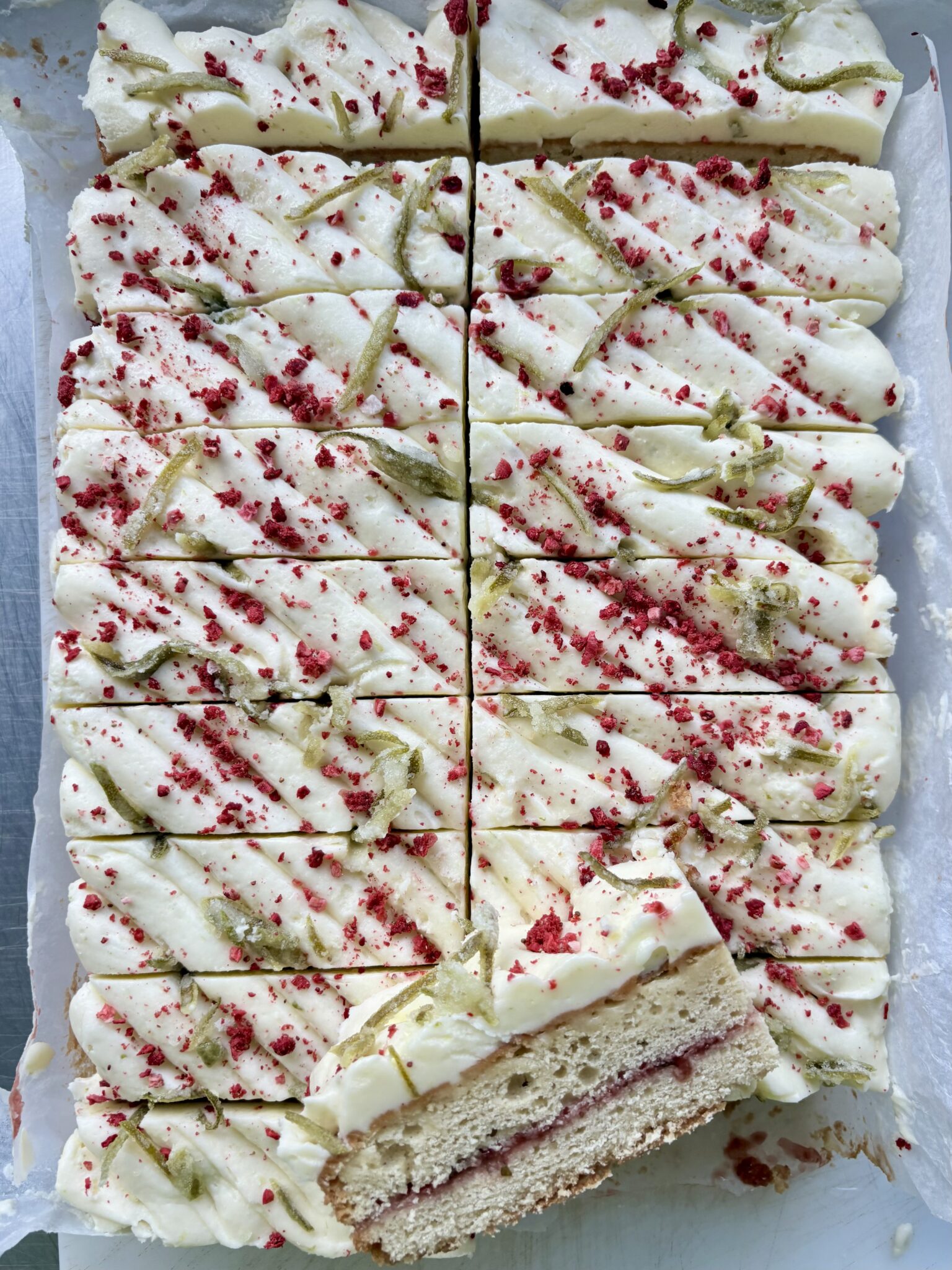June Small Batch Bake: Strawberry, Basil and Lime Traybake - Ginger Bakers
